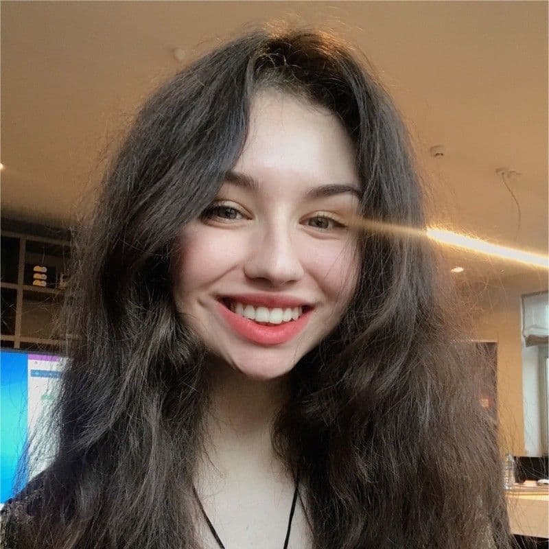 Anda Miuțescu, Redator de conteúdos técnicos @ WebScrapingAPI